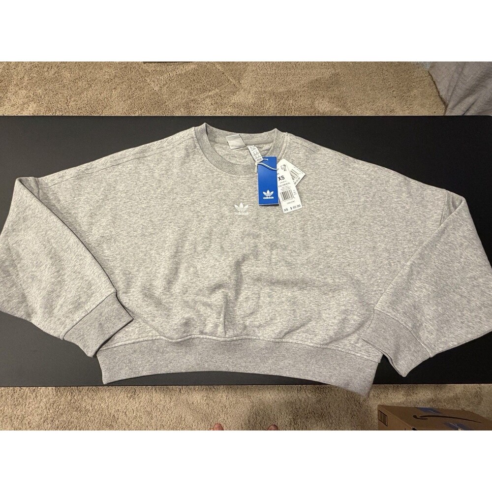 Adidas Originals Women’s Essentials Crew Sweatshirt Gray XS Trefoil Logo NWT